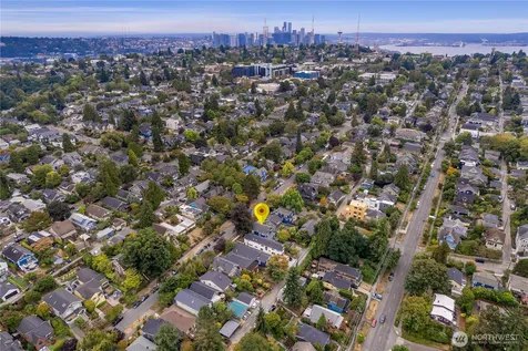 2511 2nd Avenue W Seattle WA 98119