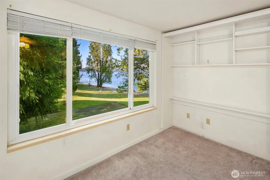 1810 43rd Avenue E Seattle WA 98112