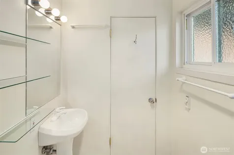 1810 43rd Avenue E Seattle WA 98112