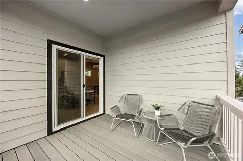 1101 138th Place SW Lynnwood WA 98087