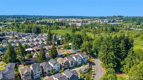 2204 176th Place SW Lynnwood WA 98037