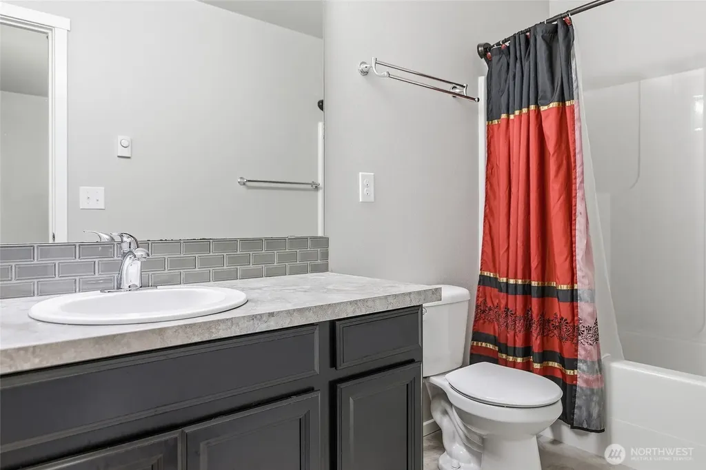 9521 57th Drive NE Marysville WA 98270