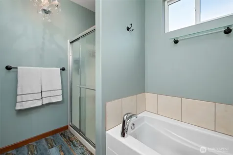 2851 SW Berwick Drive Oak Harbor WA 98277