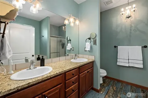 2851 SW Berwick Drive Oak Harbor WA 98277