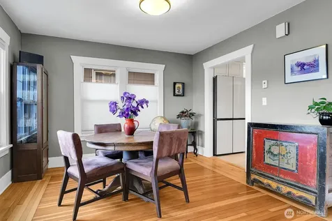5008 39th Avenue S Seattle WA 98118