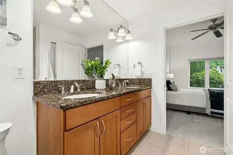 150 102nd Avenue SE Bellevue WA 98004