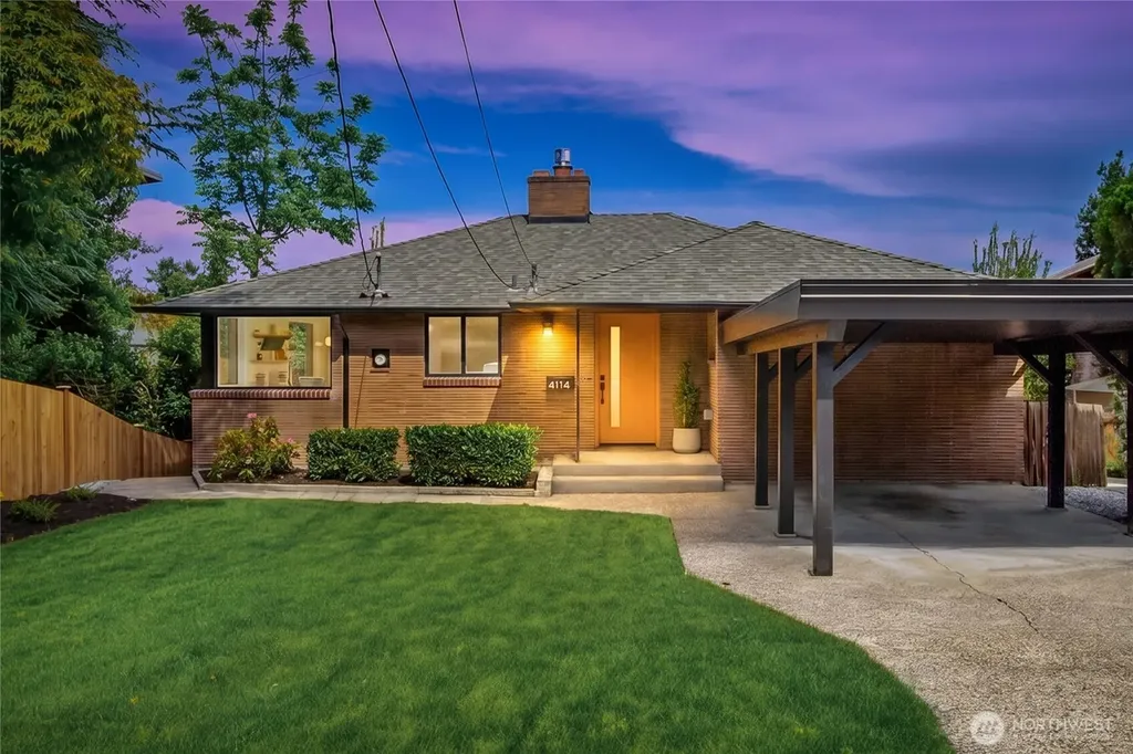 4114 48th Avenue S Seattle WA 98118