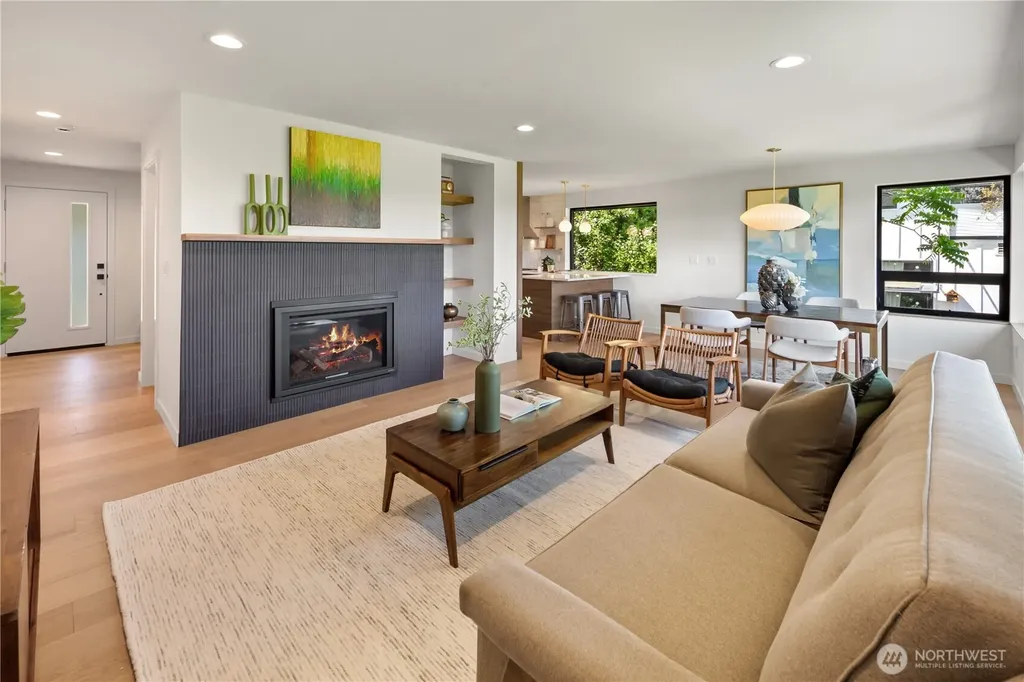 4114 48th Avenue S Seattle WA 98118