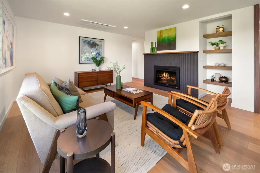 4114 48th Avenue S Seattle WA 98118