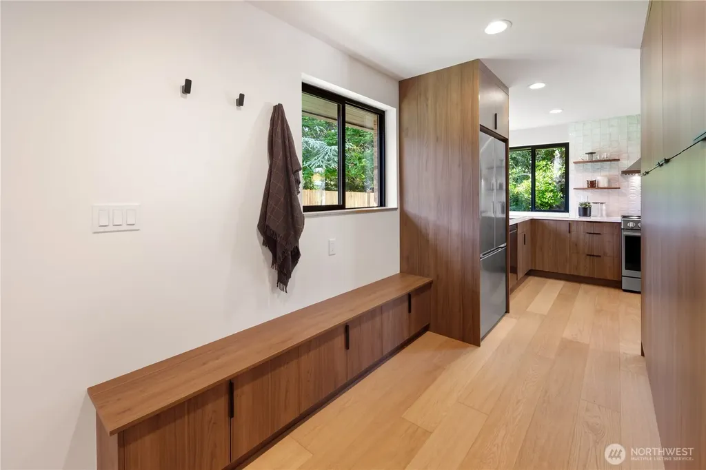 4114 48th Avenue S Seattle WA 98118