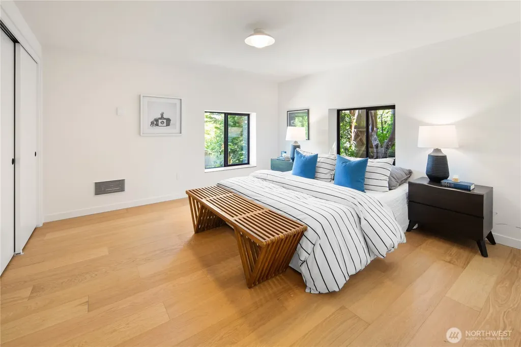 4114 48th Avenue S Seattle WA 98118