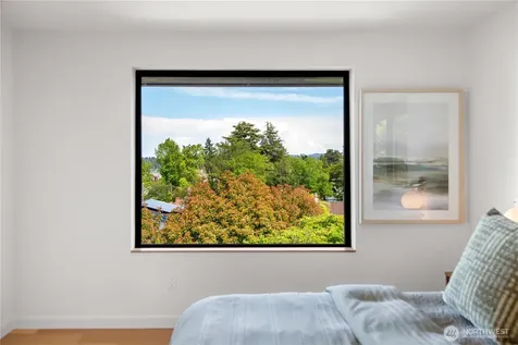 4114 48th Avenue S Seattle WA 98118