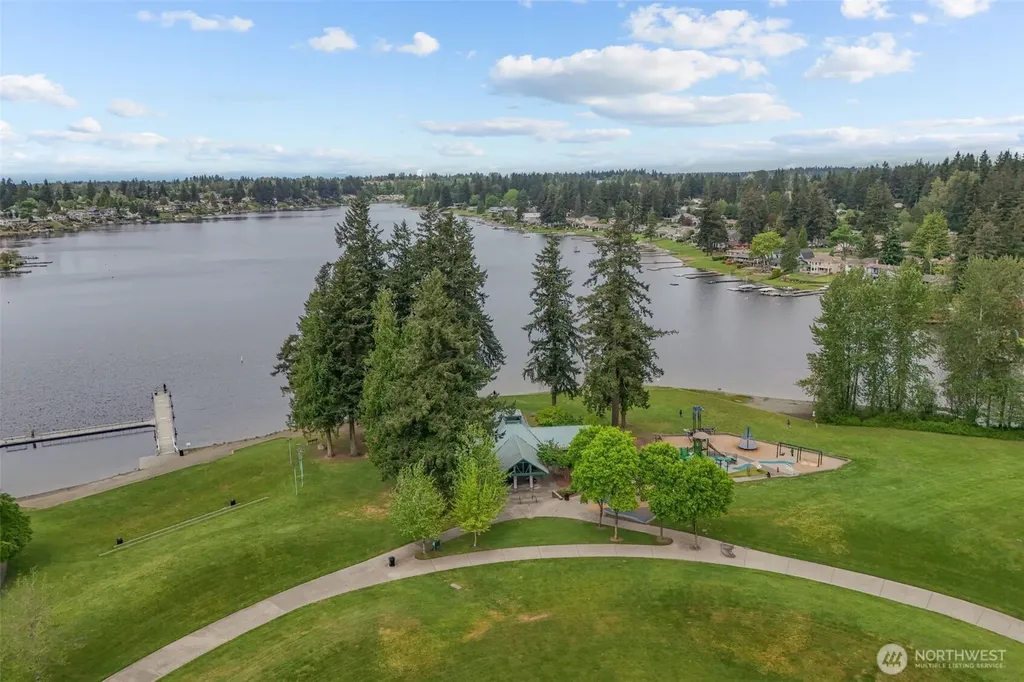 14912 SE 270th Place Kent WA 98042
