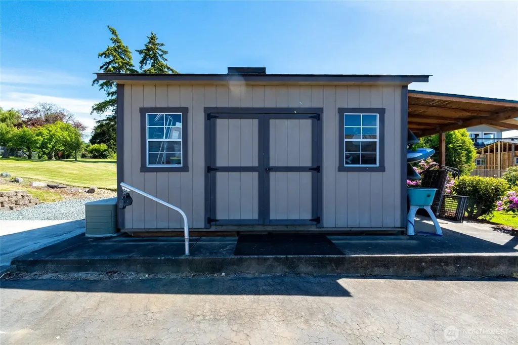 11043 Bayview Edison Road Mount Vernon WA 98273