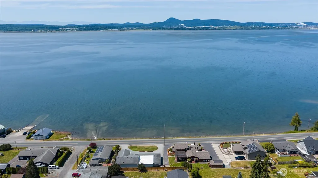 11043 Bayview Edison Road Mount Vernon WA 98273