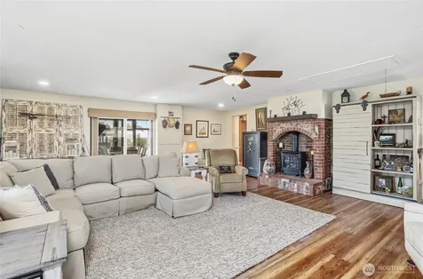 11043 Bayview Edison Road Mount Vernon WA 98273
