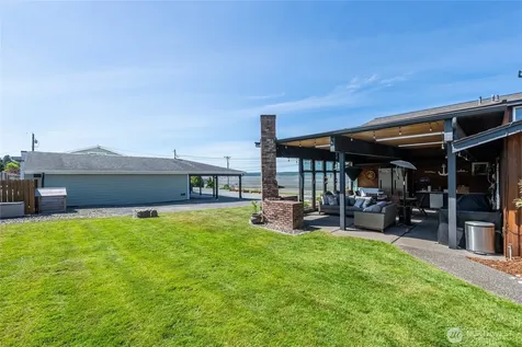 11043 Bayview Edison Road Mount Vernon WA 98273