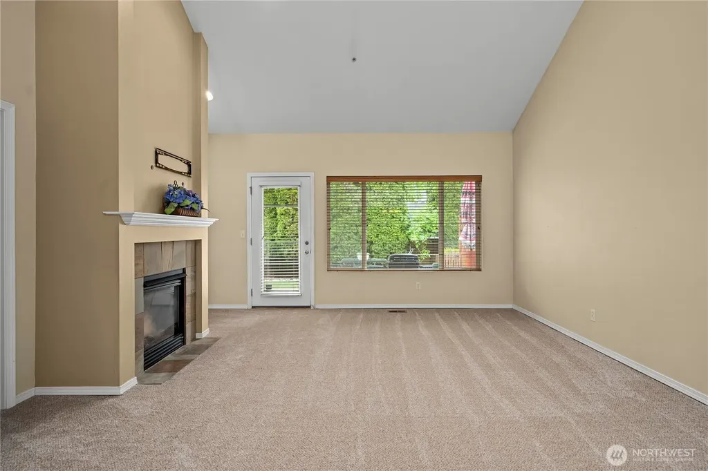 6445 James Avenue SE Auburn WA 98092