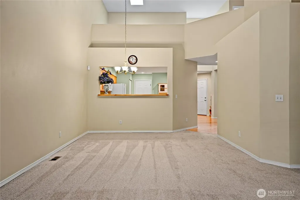 6445 James Avenue SE Auburn WA 98092