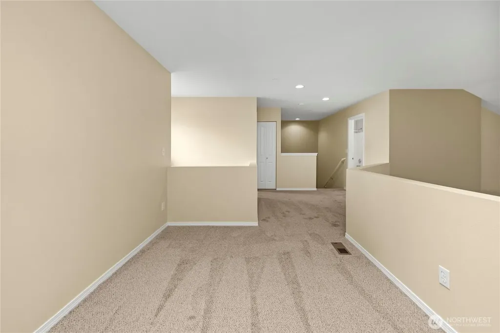 6445 James Avenue SE Auburn WA 98092
