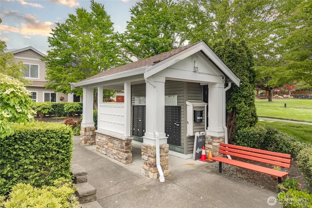 6445 James Avenue SE Auburn WA 98092