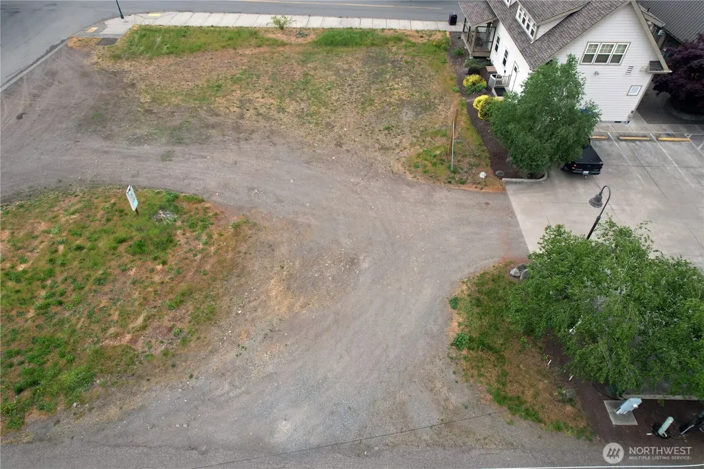 177 W Bell Street Sequim WA 98382