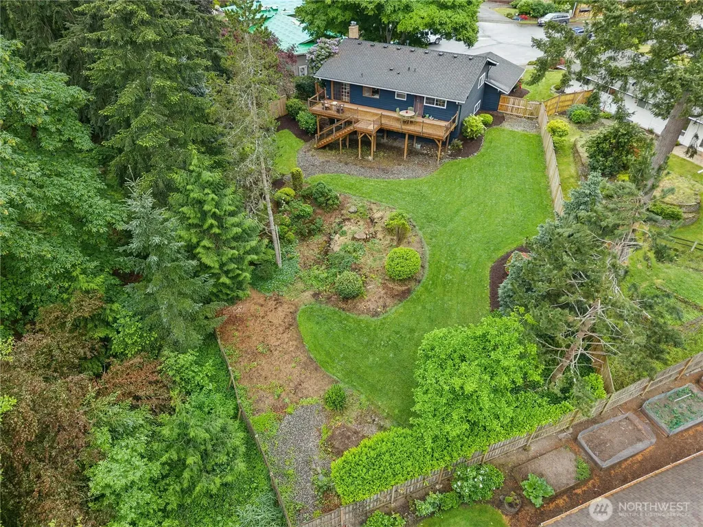17518 NE 22nd Court Redmond WA 98052