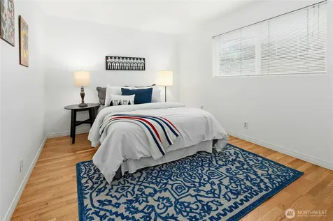 17518 NE 22nd Court Redmond WA 98052