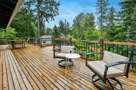 17518 NE 22nd Court Redmond WA 98052