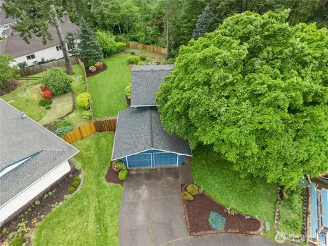 17518 NE 22nd Court Redmond WA 98052