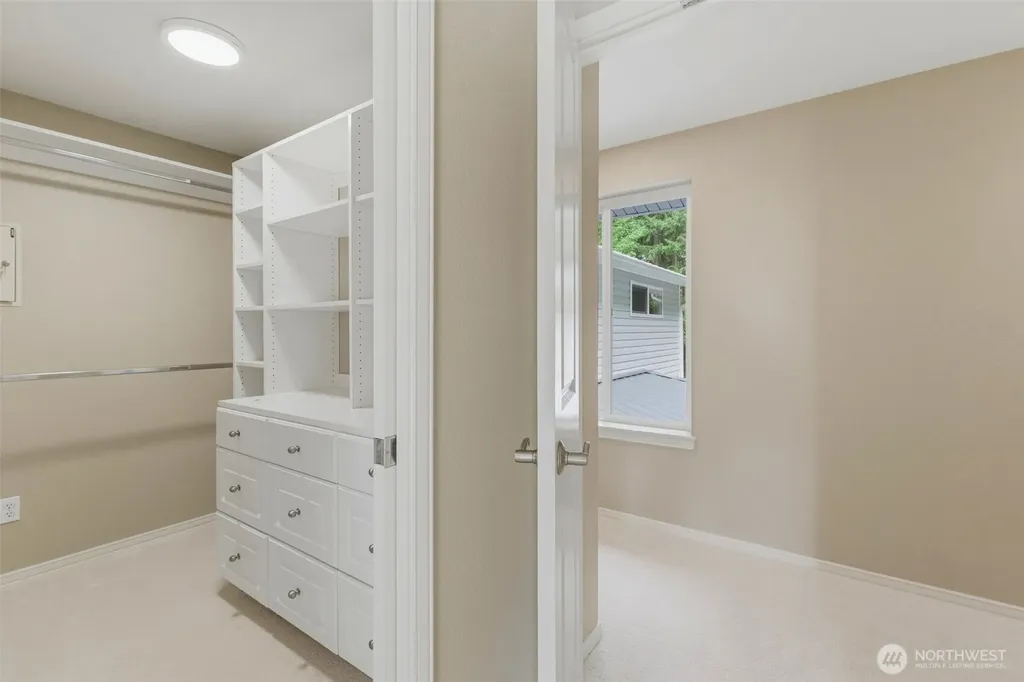 919 Lummi Drive Fox Island WA 98333