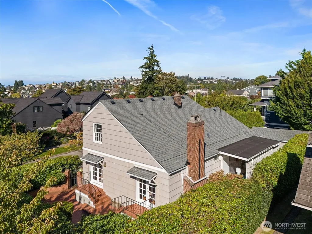 2926 W Blaine Street Seattle WA 98199
