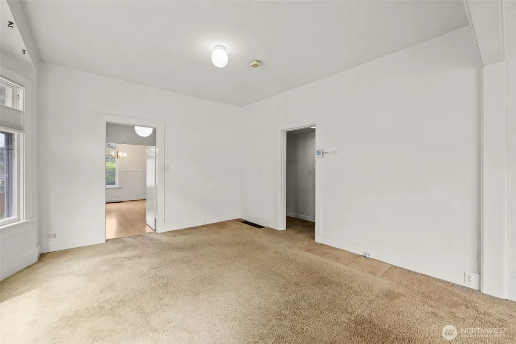 7843 Stroud Avenue N Seattle WA 98103
