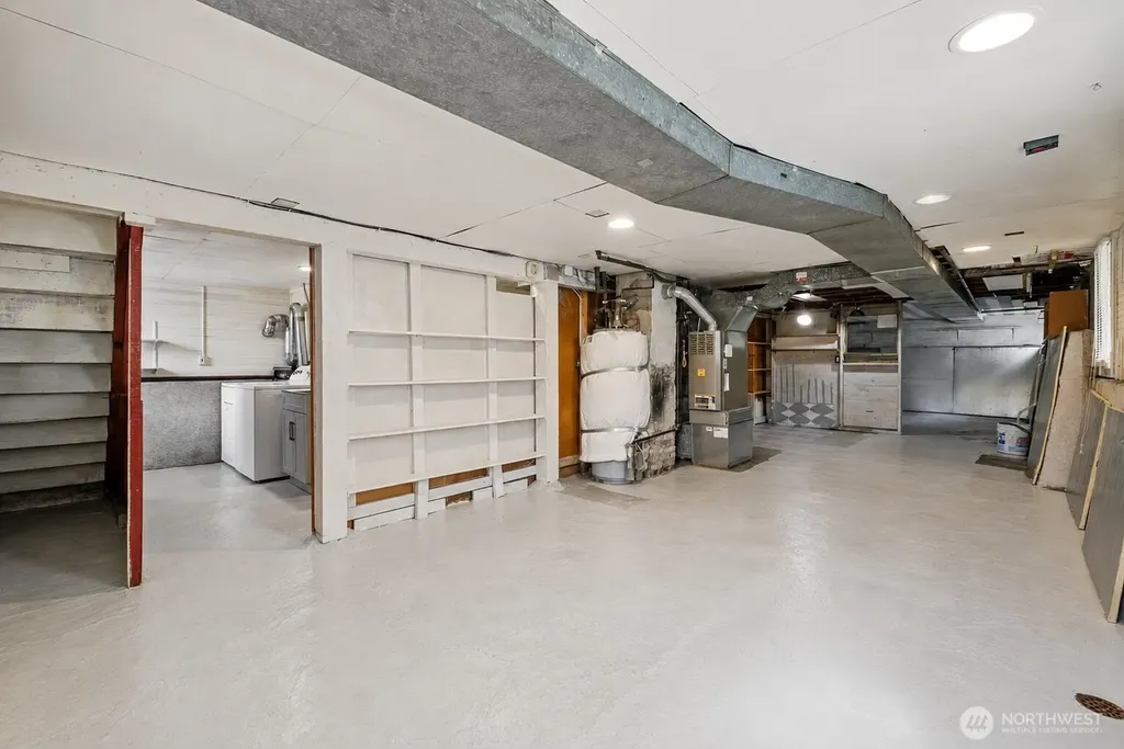 7843 Stroud Avenue N Seattle WA 98103