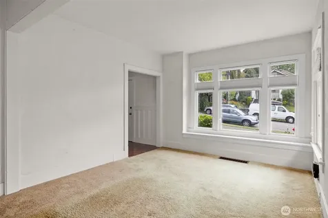 7843 Stroud Avenue N Seattle WA 98103