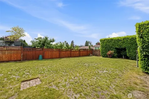 7843 Stroud Avenue N Seattle WA 98103