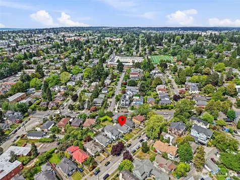 7843 Stroud Avenue N Seattle WA 98103