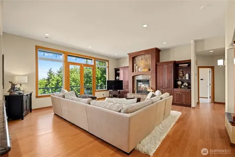 1040 Cassius Court Camano Island WA 98282