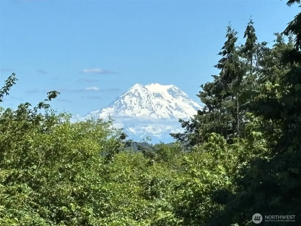 4430 John Luhr Road NE Olympia WA 98516
