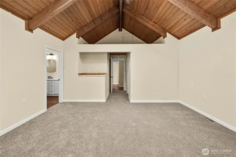 11915 136th Street E Puyallup WA 98374