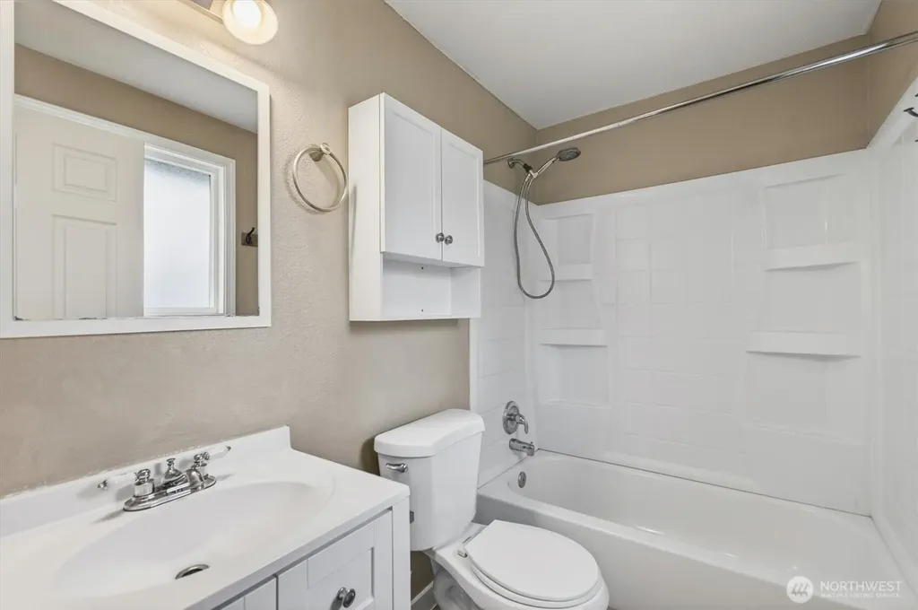 354 Carroll Road Kelso WA 98626