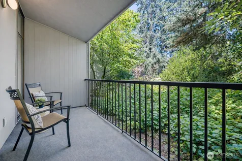13932 NE 60th Street Redmond WA 98052