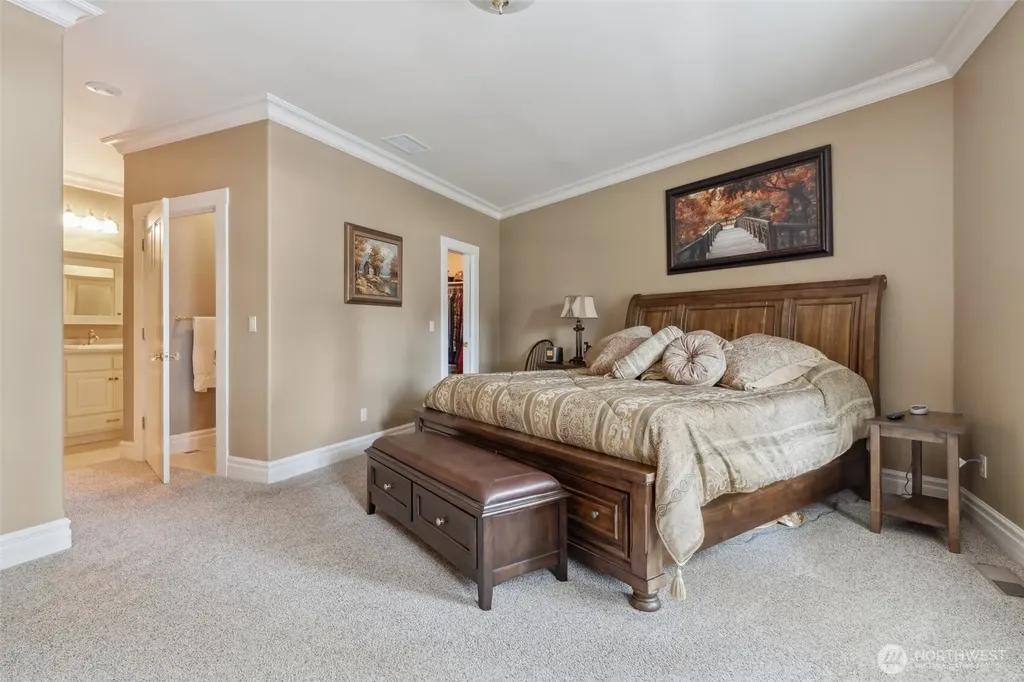 253 Green Water Drive Toledo WA 98591