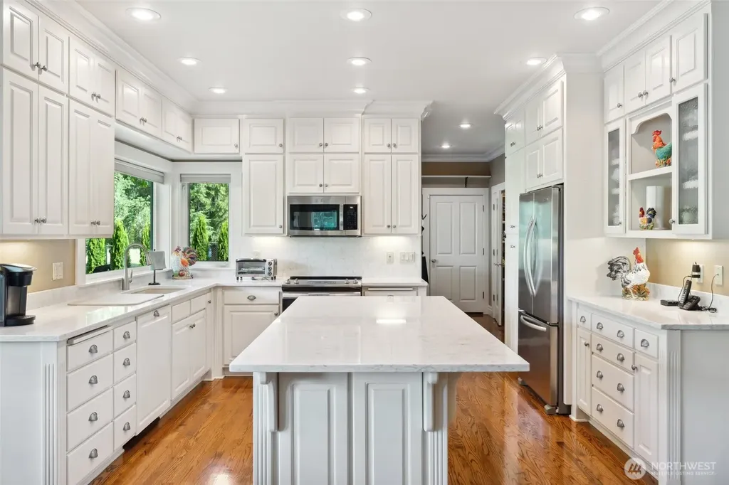 253 Green Water Drive Toledo WA 98591