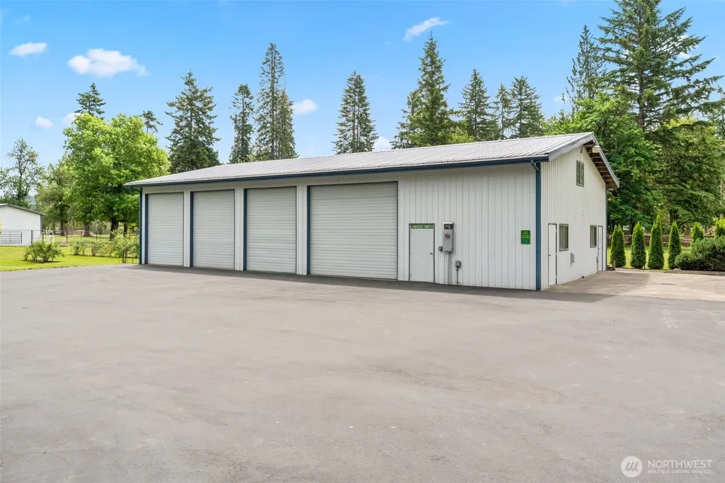 253 Green Water Drive Toledo WA 98591