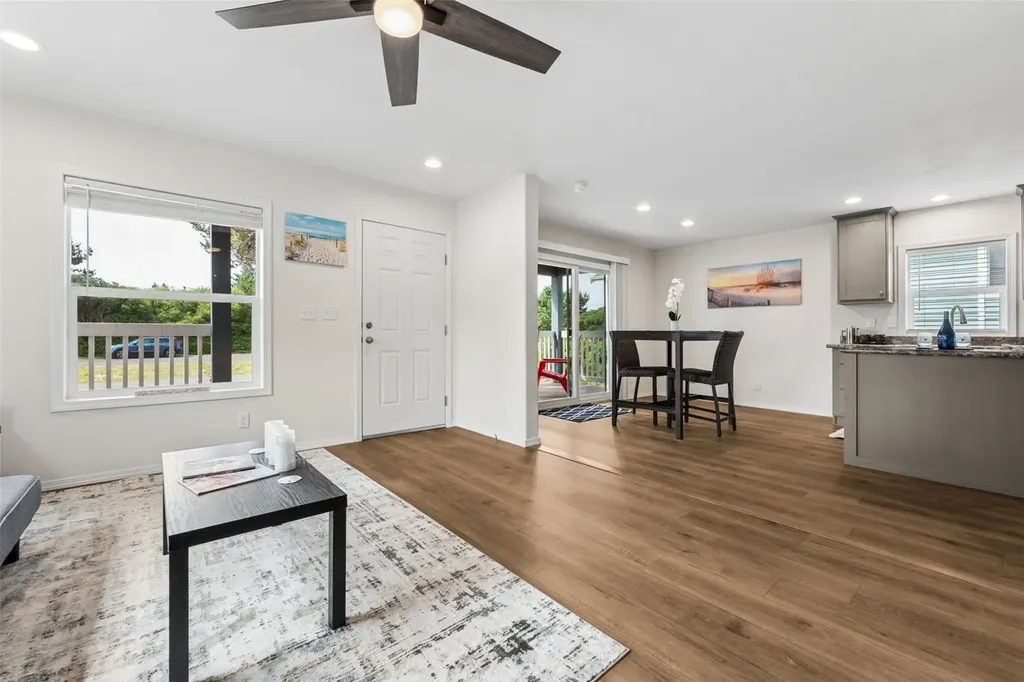 190 Clover Street NW Ocean Shores WA 98569