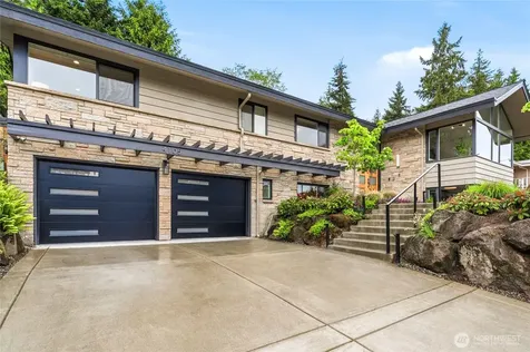 4105 96th Avenue SE Mercer Island WA 98040