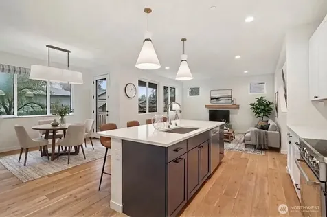12332 38th Avenue NE Seattle WA 98125