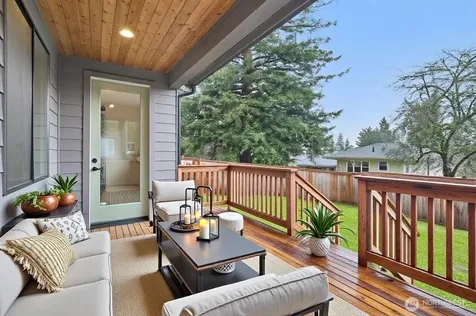12332 38th Avenue NE Seattle WA 98125
