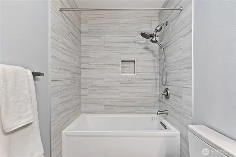 17014 NE 80th Street Redmond WA 98052